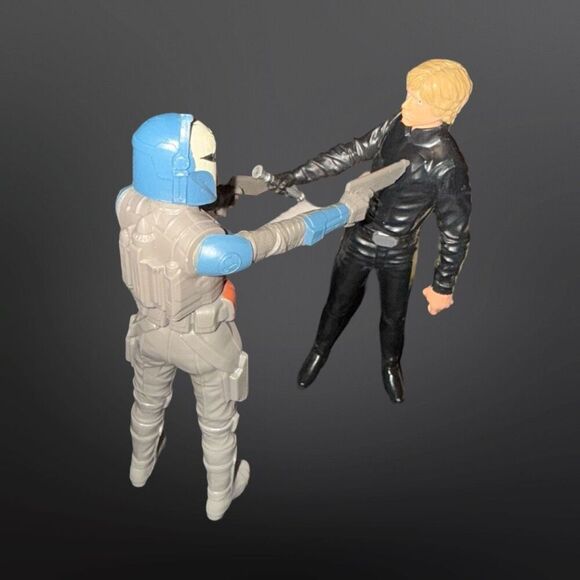 Hasbro Star Wars Bo Katan & Luke Skywalker 6” Figures B10 - Picture 2 of 10